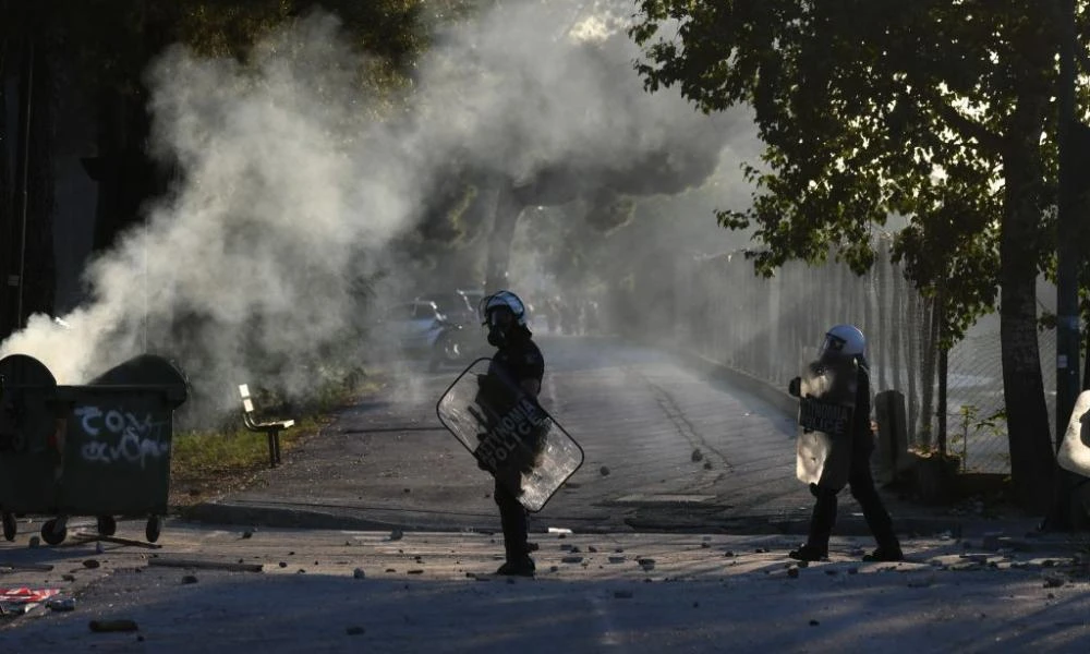 Ακροαριστερές οργανώσεις ξεσηκώθηκαν για εκκένωση καμπ προσφύγων που θα στεγαστούν οι πλημμυροπαθείς της Θεσσαλίας